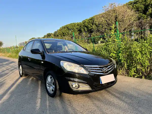 Hyundai Yuedong 2014