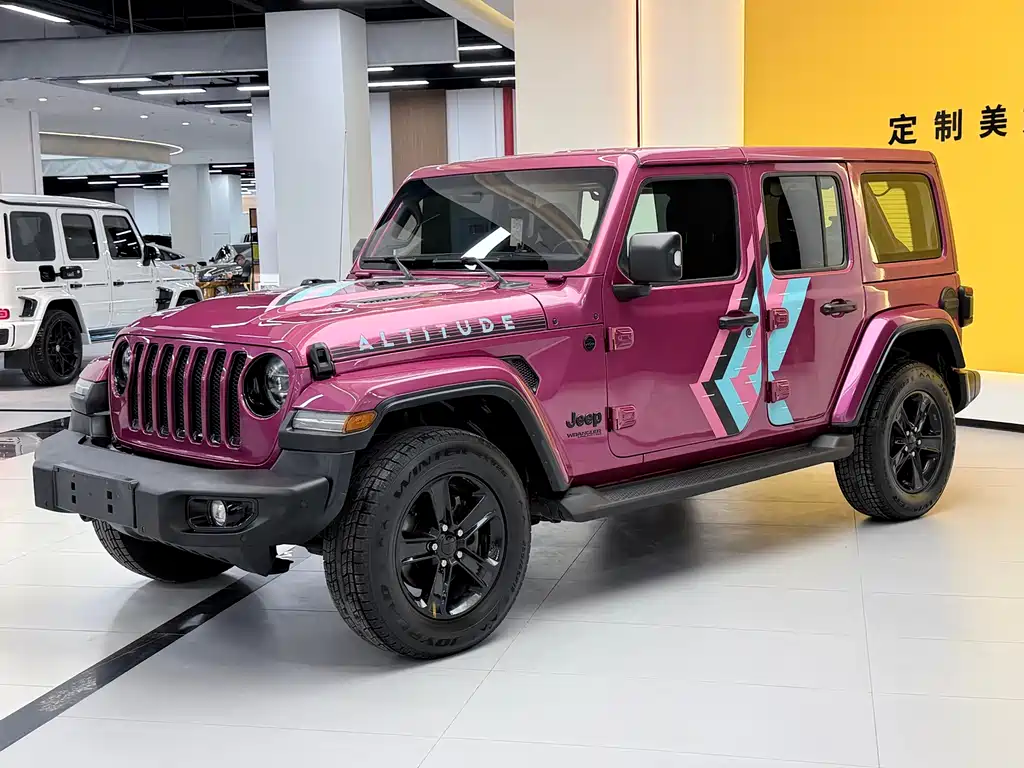 Jeep Wrangler 2024 — фото 1