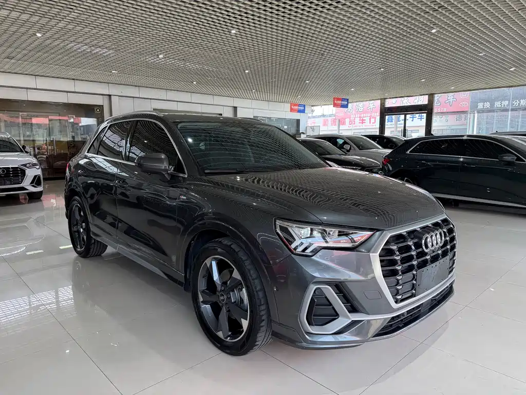 Audi Q3 2022