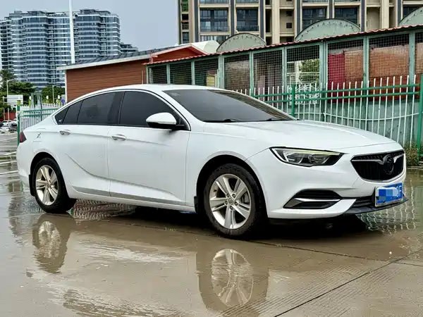 Buick Regal 2018
