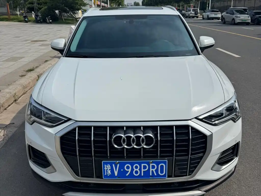 Audi Q3 2023