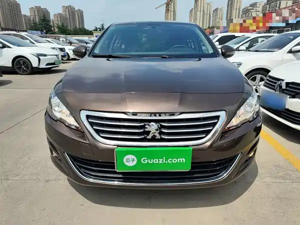Peugeot 408 2016