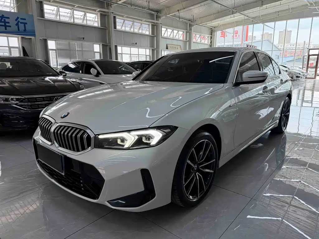 BMW 3 Series 2024