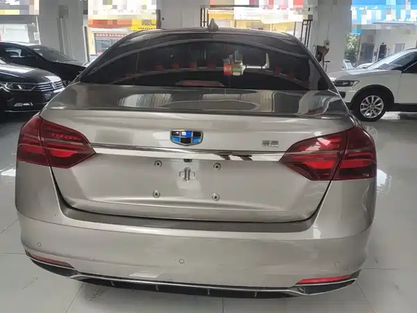 Geely Emgrand 2019