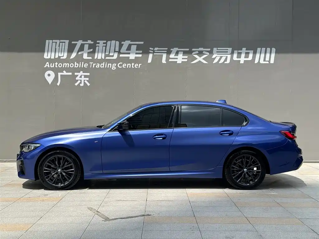BMW 3 Series 2021