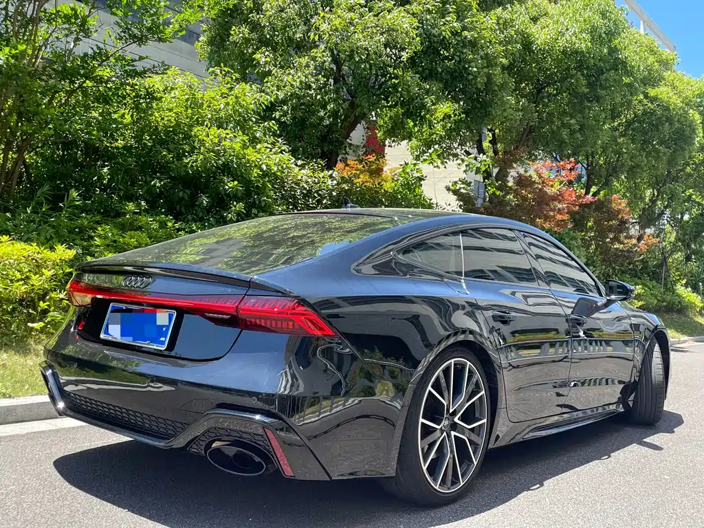 Audi A7 2022 — фото 14