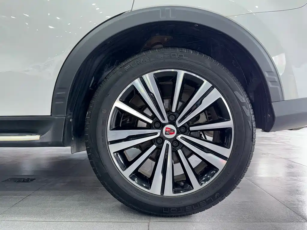 Roewe RX5 2019 — фото 10