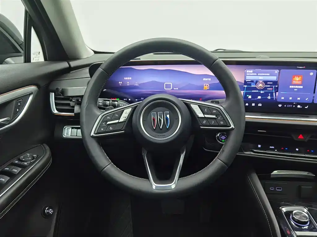 Buick Envision Plus 2025 — фото 11