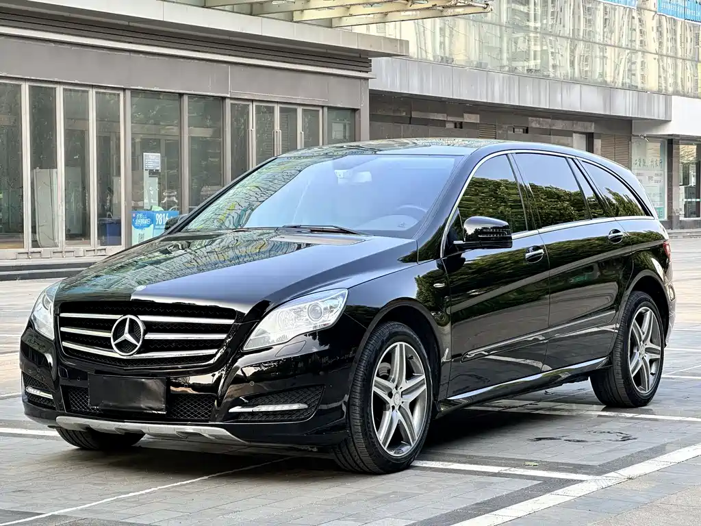 Mercedes-Benz R-Class 2018 — фото 1