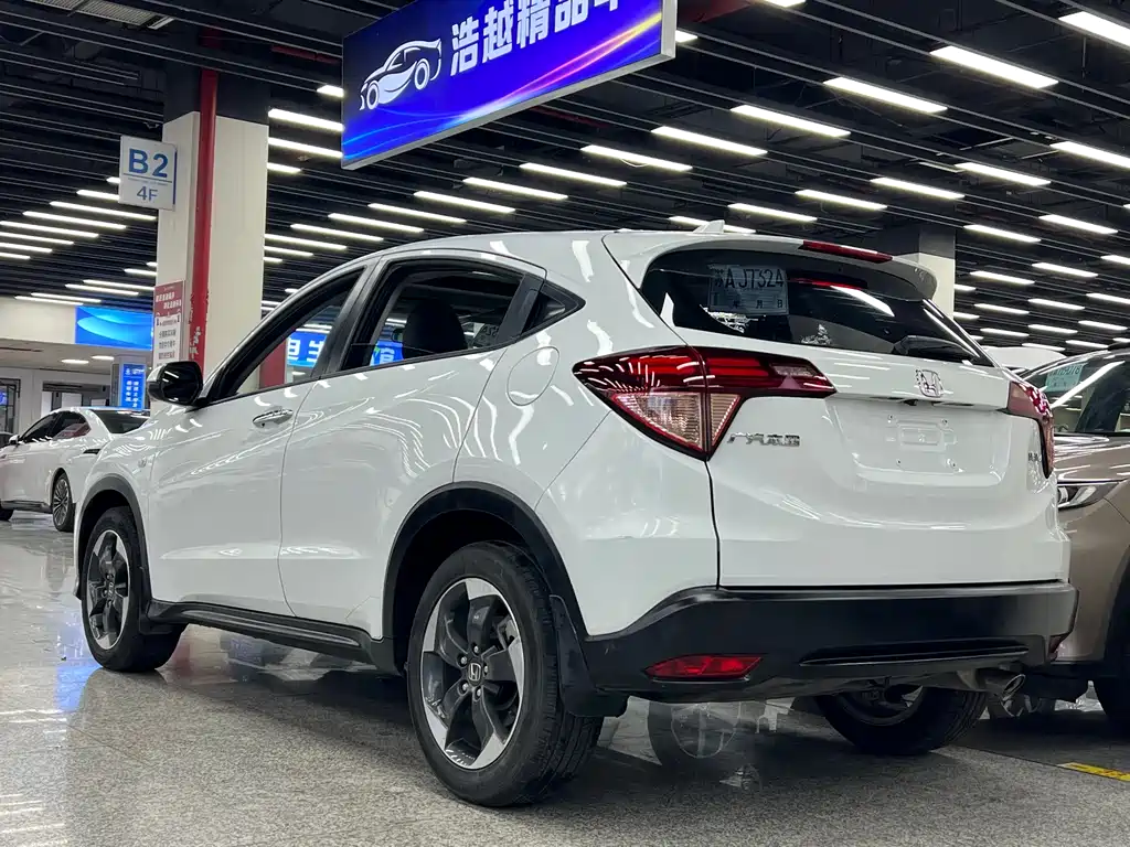 Honda Vezel 2017 — фото 26