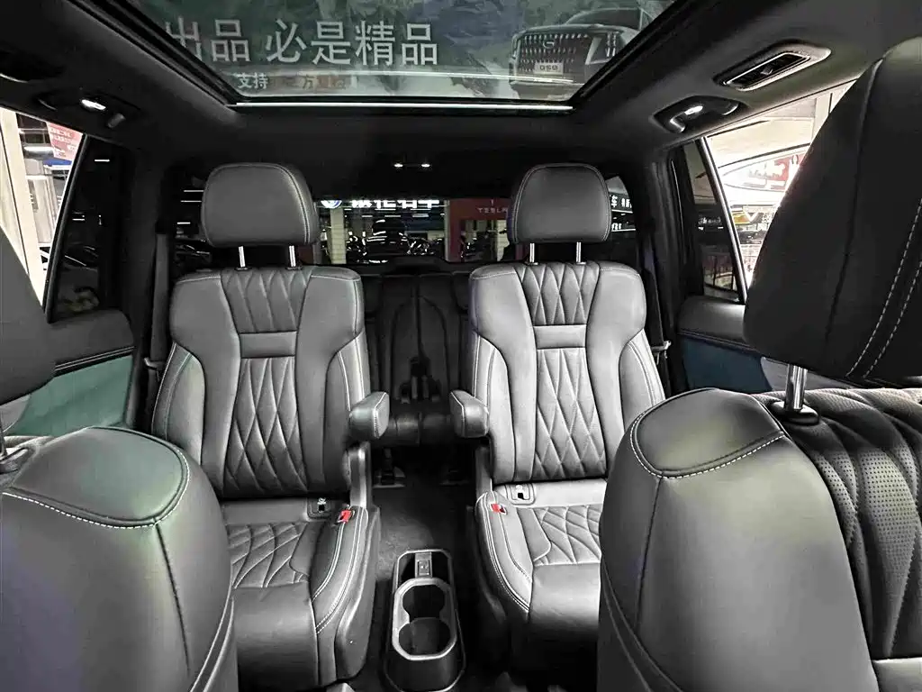 GAC Trumpchi GS8 2022 — фото 32
