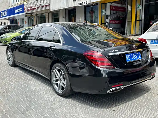 Mercedes-Benz S-Class 2018