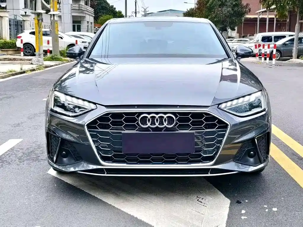 Audi A4L 2022 — фото 2