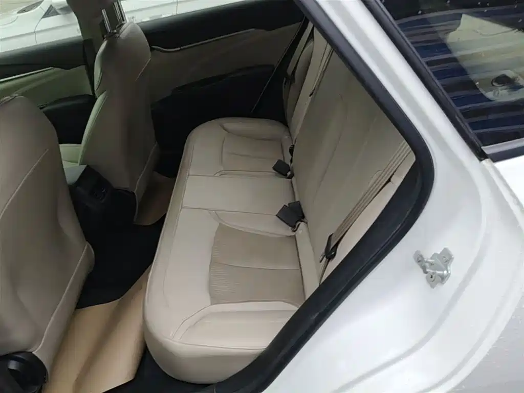 Buick Excelle 2017 — фото 17