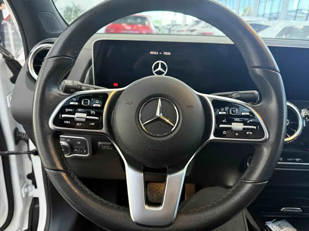 Mercedes-Benz GLB 2020 — фото 14