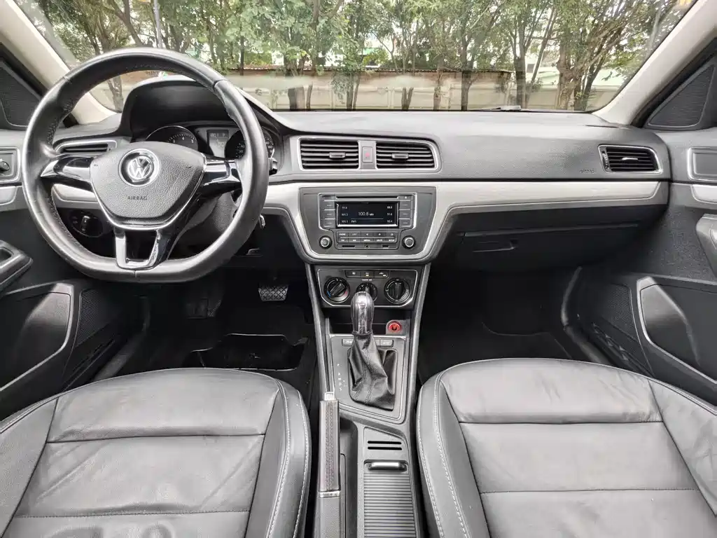 Volkswagen Gran Lavida 2016 — фото 18