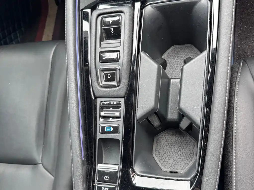 Honda Accord New Energy 2024 — фото 9