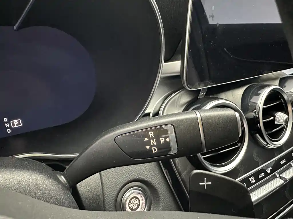 Mercedes-Benz C-Class 2021 — фото 18