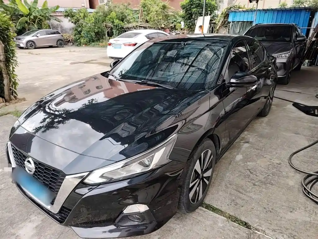 Nissan Teana 2021 — фото 1