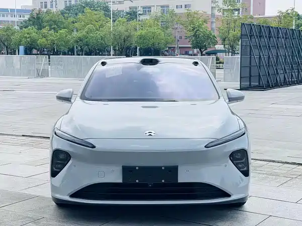 NIO ET7 2023