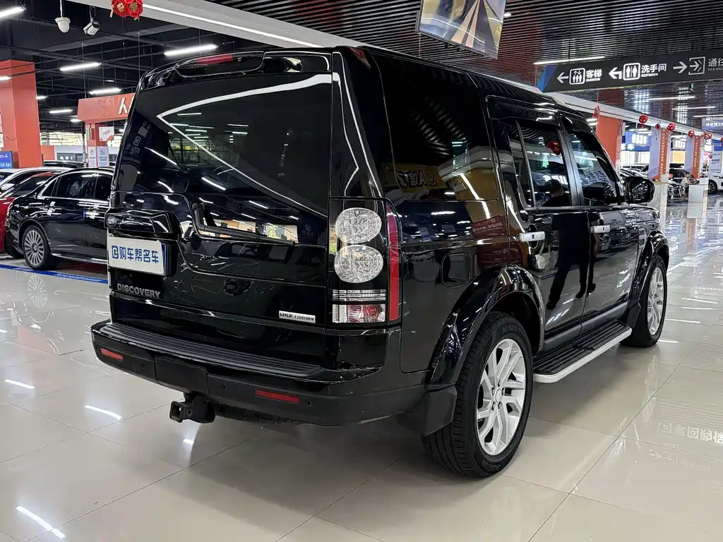 Land Rover Discovery 2015 — фото 16
