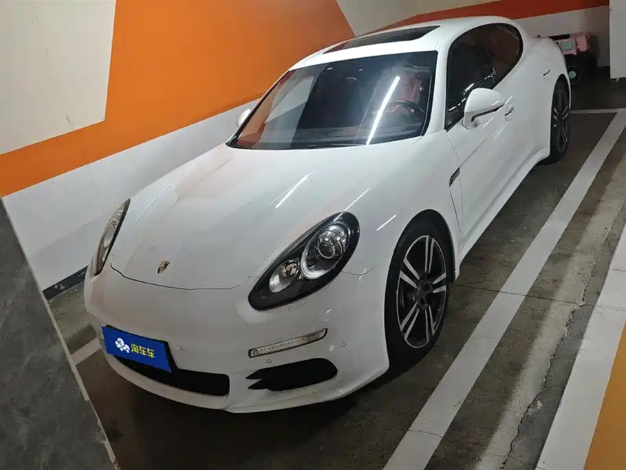 Porsche Panamera 2015