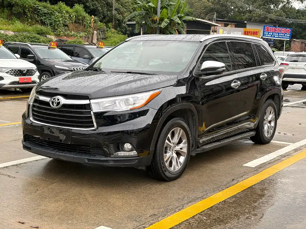 Toyota Highlander 2016