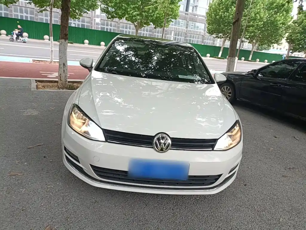 Volkswagen Golf 2016