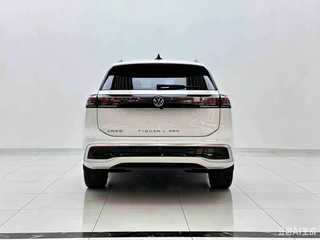 Volkswagen Tiguan L 2024 — фото 6