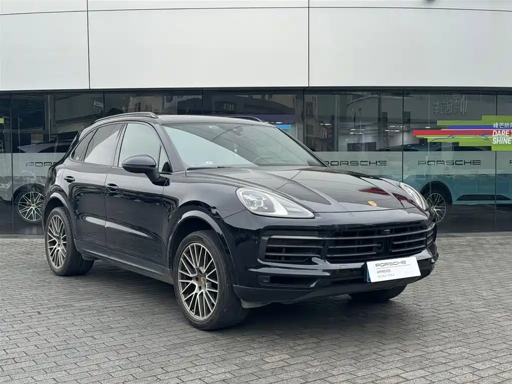 Porsche Cayenne 2023