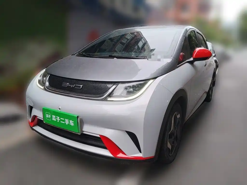 BYD Dolphin 2023