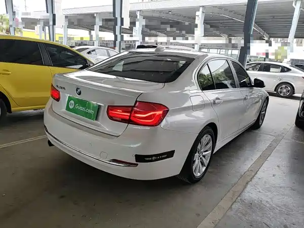 BMW 3 Series 2017