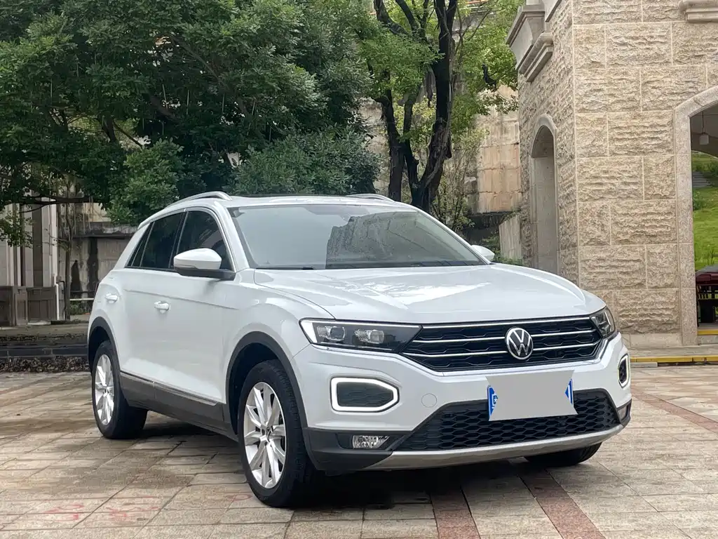 Volkswagen T-Roc 2021 — фото 3