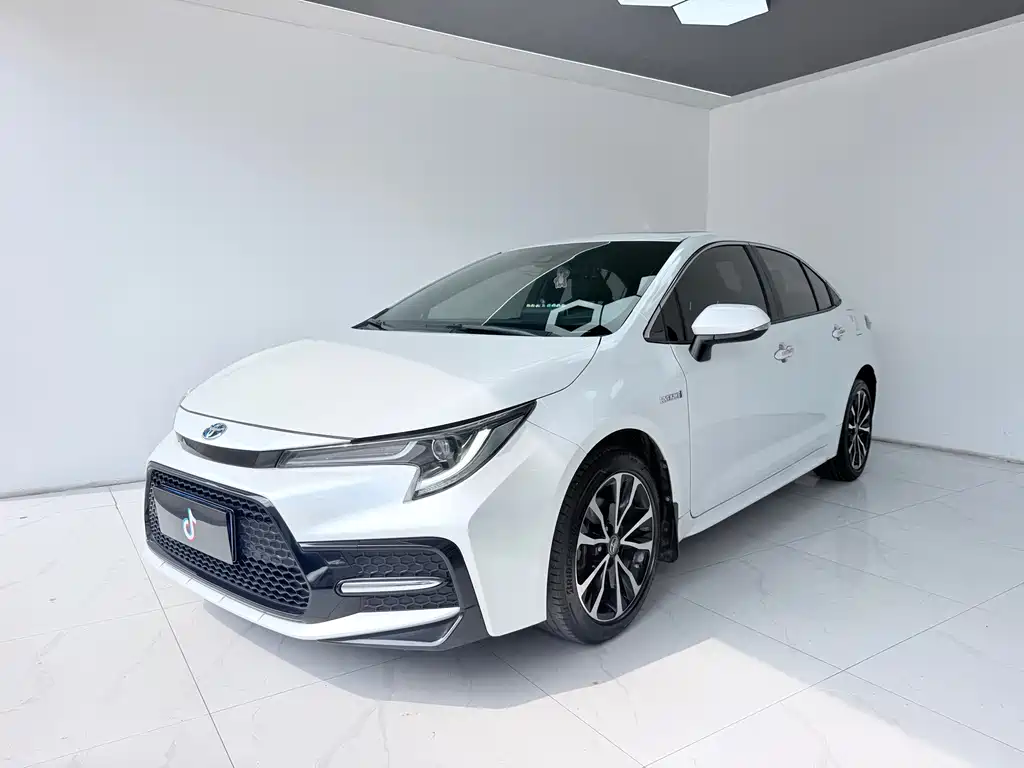 Toyota Levin 2021 — фото 1