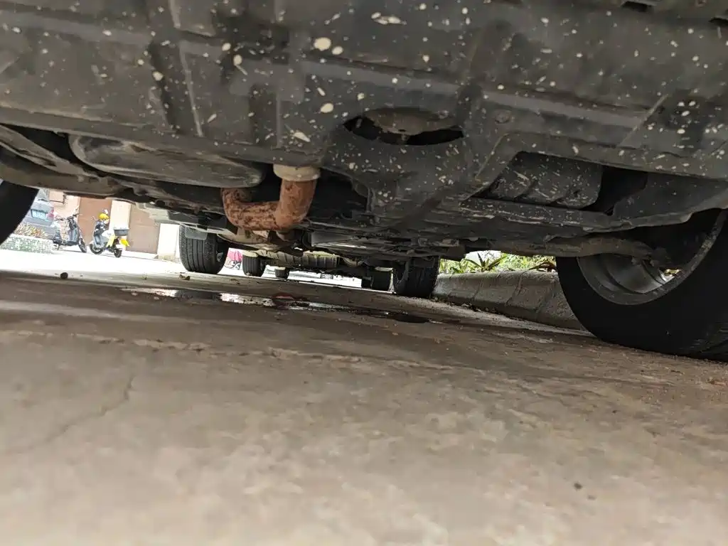 Toyota RAV4 2015 — фото 24