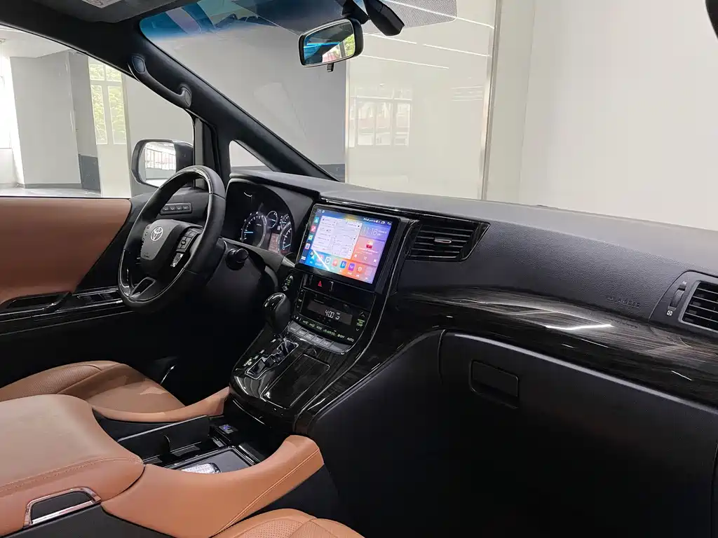 Toyota Alphard 2015 — фото 4