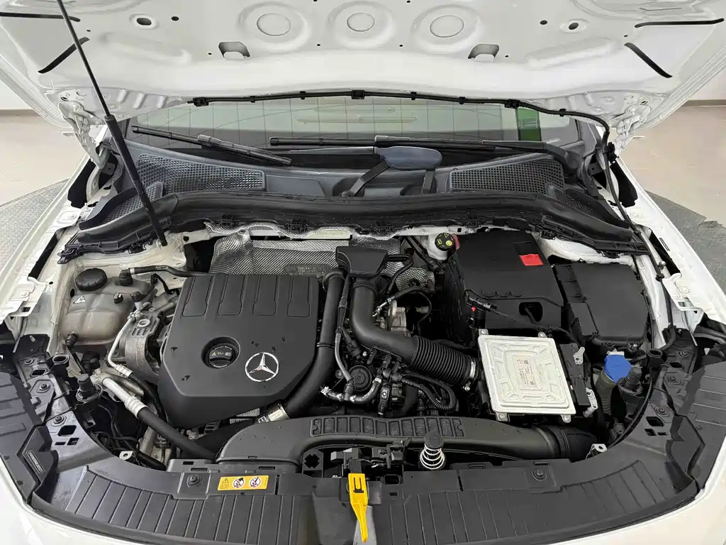 Mercedes-Benz GLA 2021 — фото 12