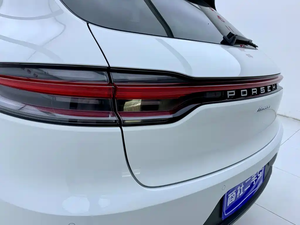 Porsche Macan 2021 — фото 9