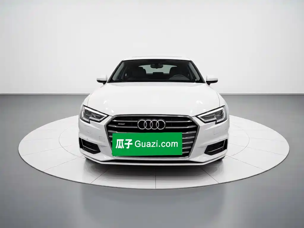 Audi A3 2020 — фото 2