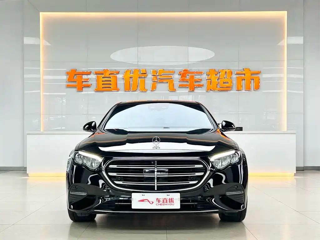 Mercedes-Benz E-Class 2025