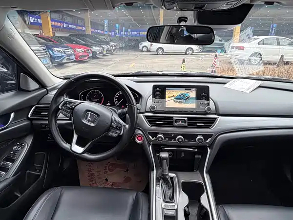 Honda Accord 2021
