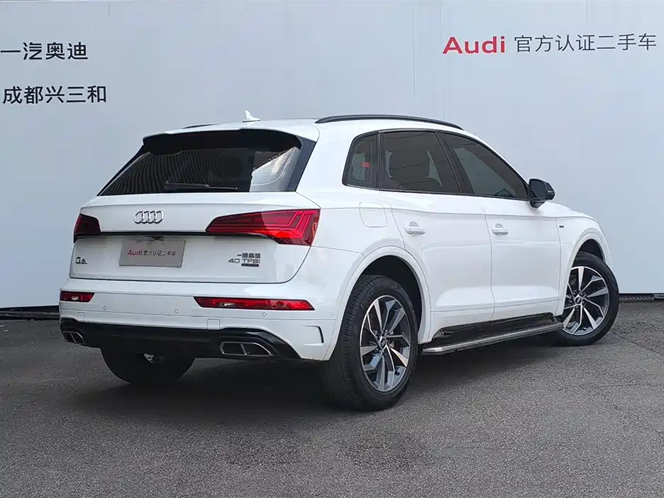 Audi Q5L 2023 — фото 4