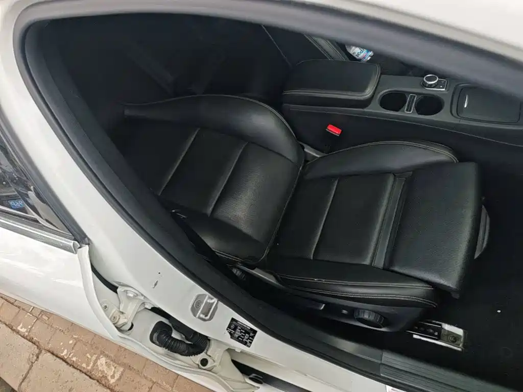 Mercedes-Benz GLA 2016 — фото 25
