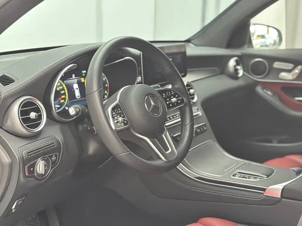 Mercedes-Benz GLC Coupe 2020 — фото 17