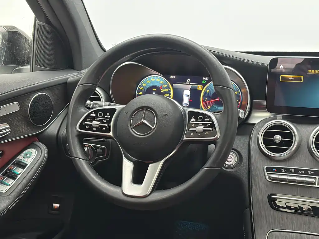 Mercedes-Benz GLC Coupe 2020 — фото 34