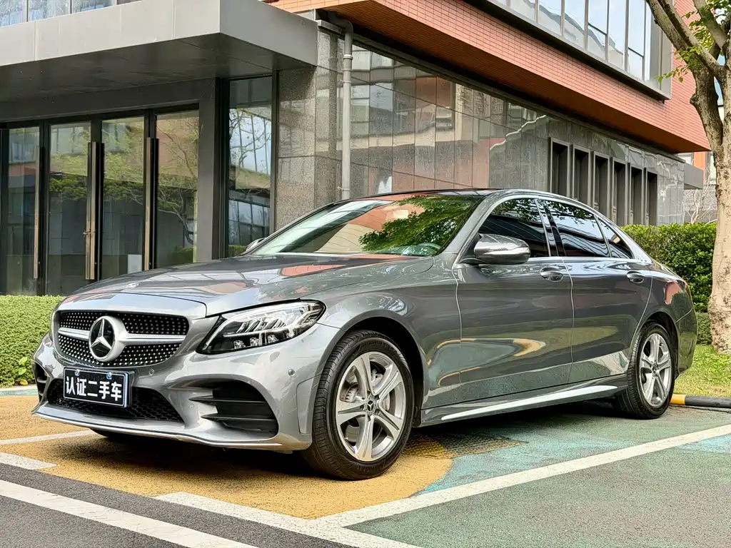 Mercedes-Benz C-Class 2019 — фото 1