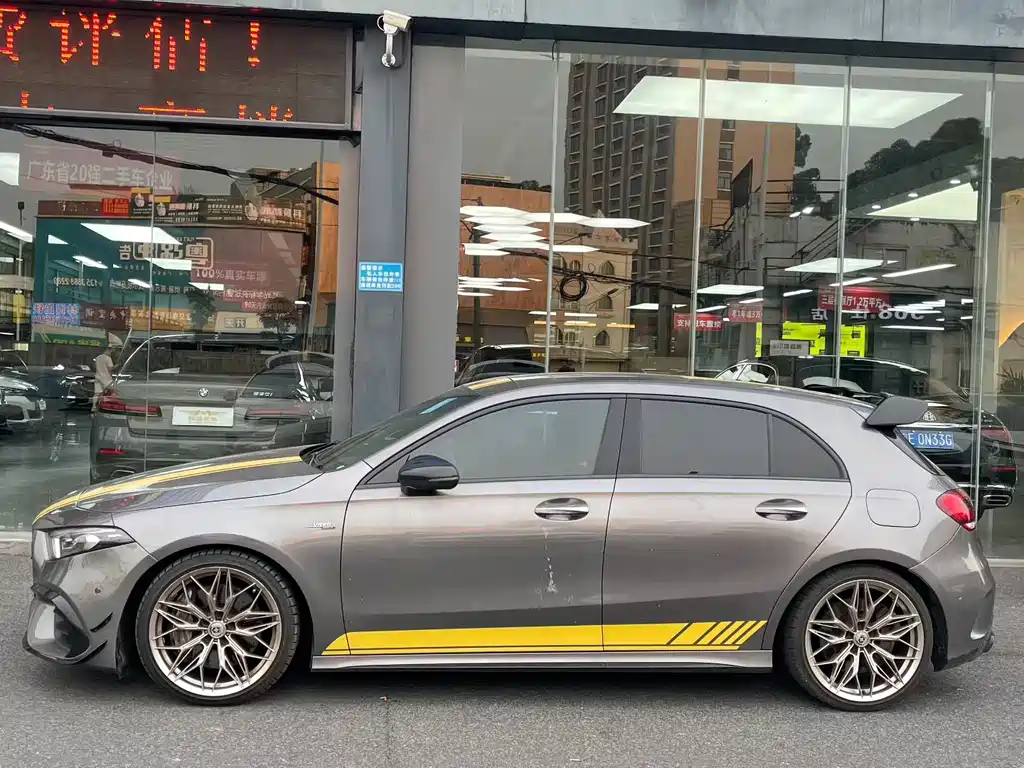 Mercedes-Benz A-Class AMG 2020 — фото 3