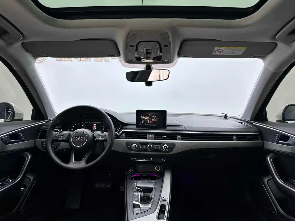Audi A4L 2019 — фото 6