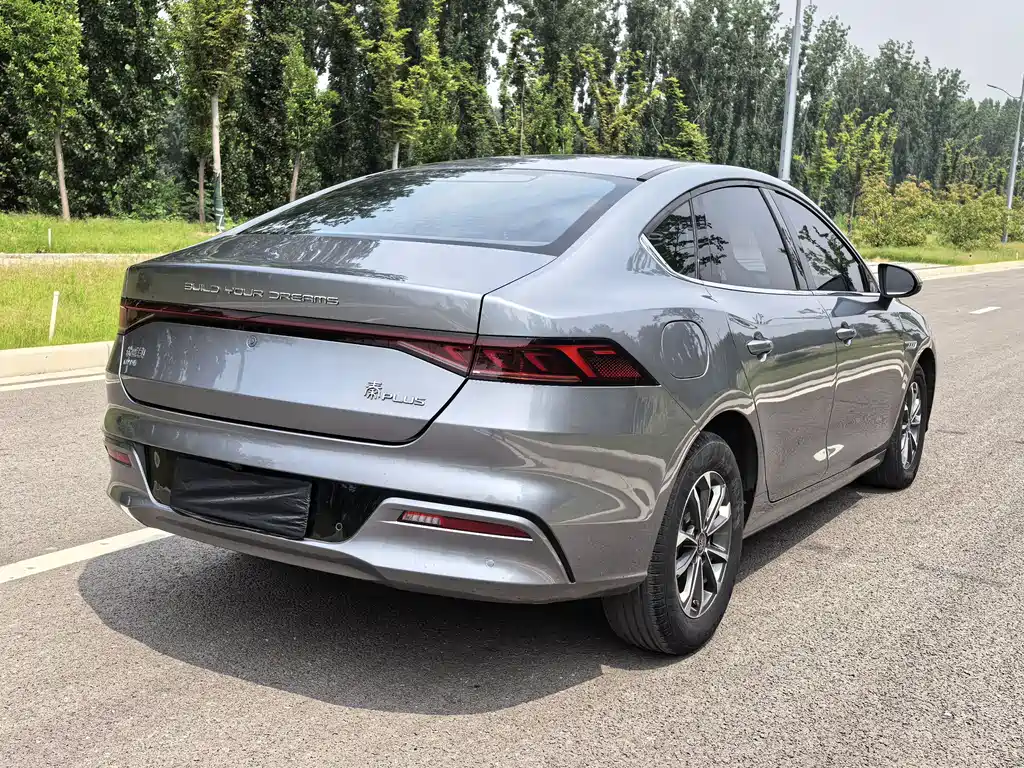 BYD Qin PLUS 2022 — фото 21