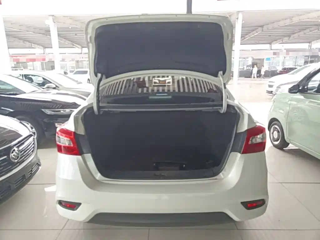 Nissan Sylphy 2025 — фото 15